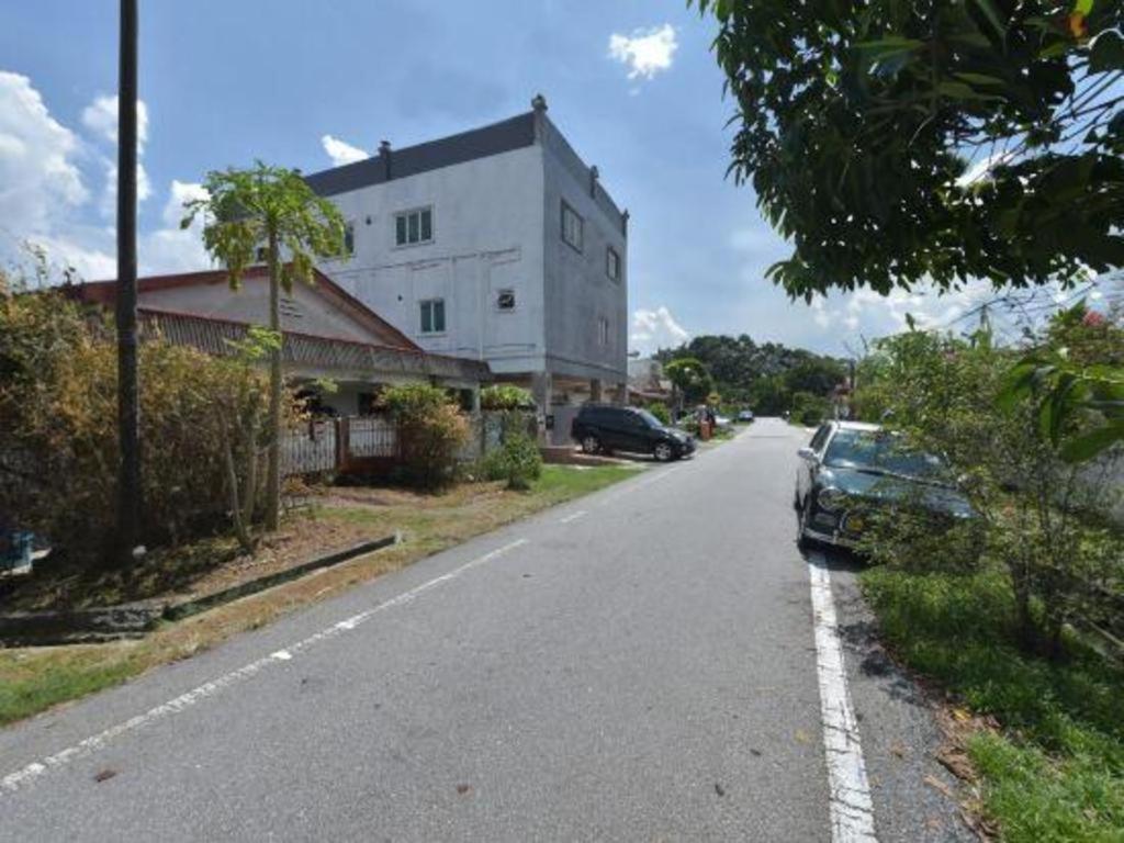 Hotel Oyo 90889 Narasindo 2*