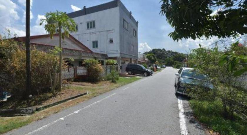 Hotel Oyo 90889 Narasindo